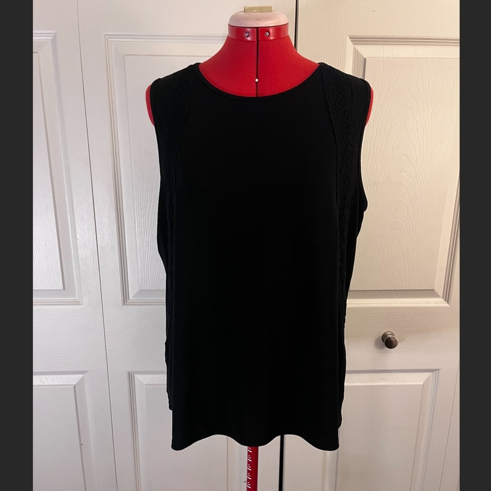 Banana Republic Sleeveless Blouse L
